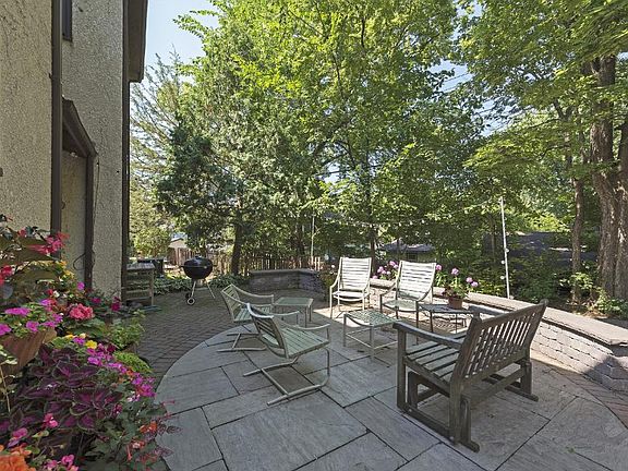 5th image of 4444 W Lake Harriet Pkwy APT 8