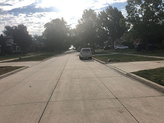 4th image of 22446 Saint Clair Dr