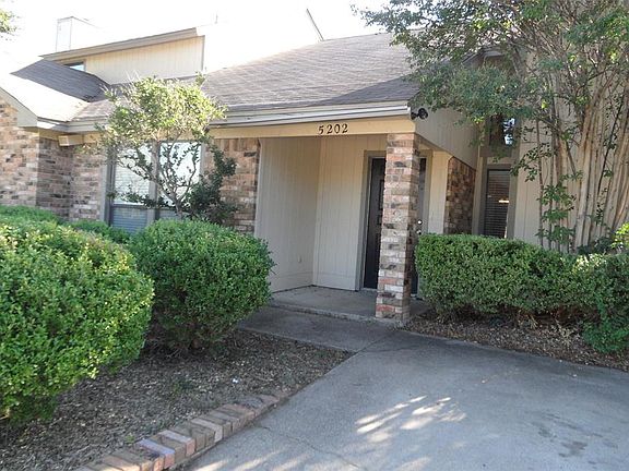 2nd image of 5202 Yucca Dr