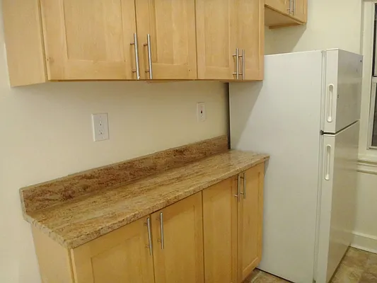 Rented by Paley Management | media 11