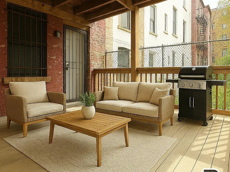 34 Granite St #1R — Photo 1