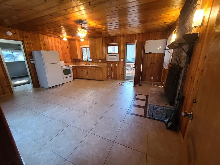 24722 Finhaut Dr #1 — Photo 34