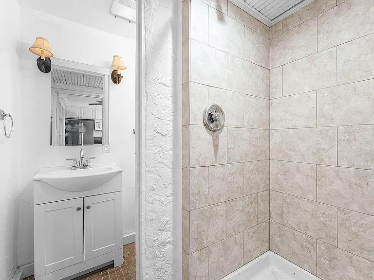 232 Australian Ave #3 — Photo 12