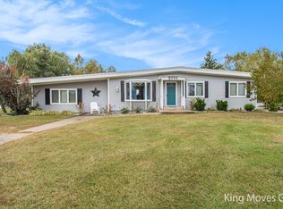 3701 N Johnson Rd, Weidman, MI 48893