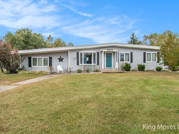 3701 N Johnson Rd, Weidman, MI 48893