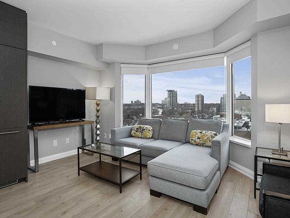 4th image of 155 Yorkville Ave #1103