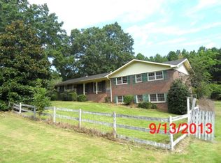 56 Worthington Rd, Kingston, GA 30145