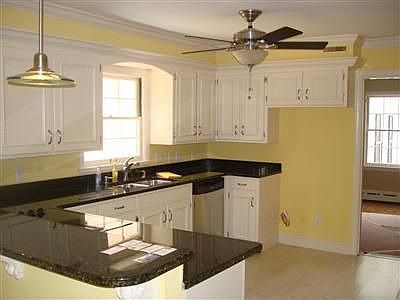 2nd image of 1376 Lakewood Dr
