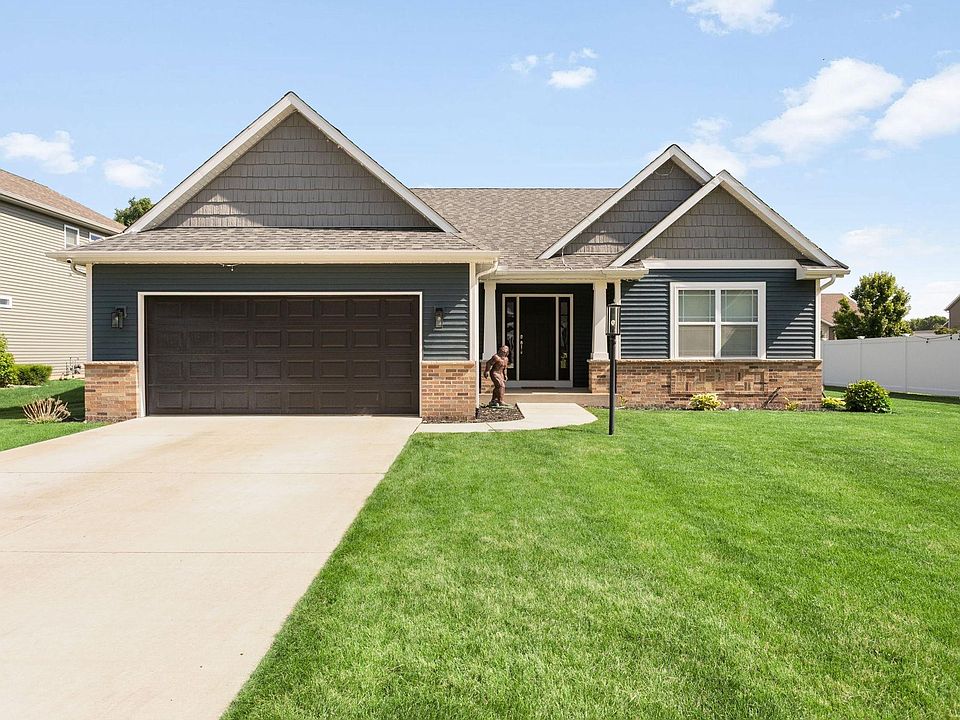 1st image of 1604 Cobble Hills Dr