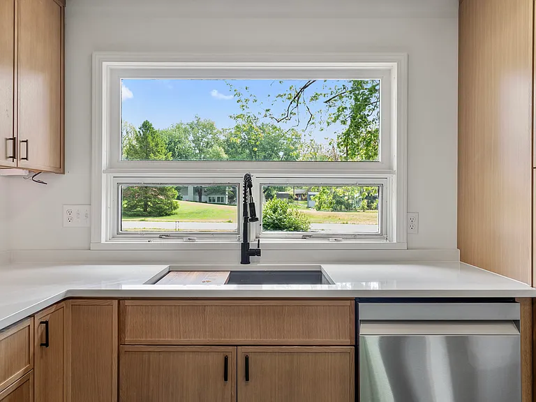 3544 Tulip Dr — Photo 25