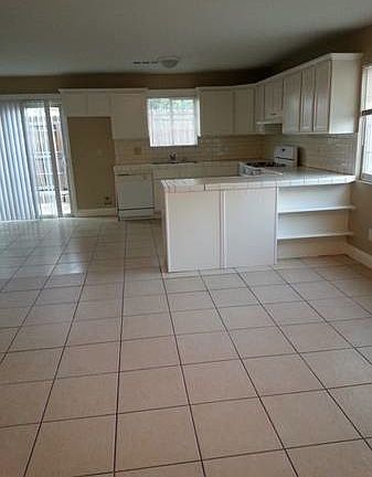 living-kitchen-dining