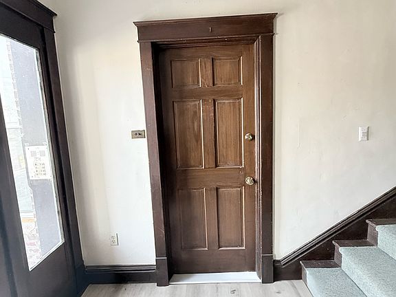 4th image of 514 Elms Blvd #1