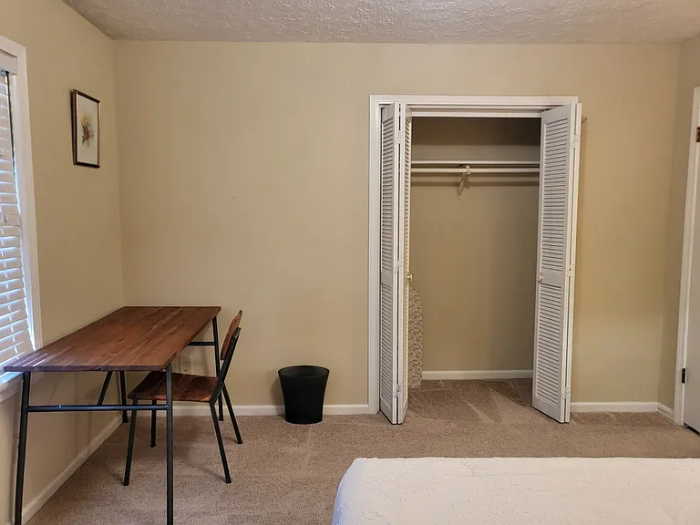 5111 Cavalier Dr SE — Photo 11
