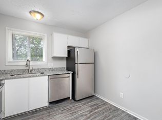 302 NW Vesper St, Blue Springs, MO 64014