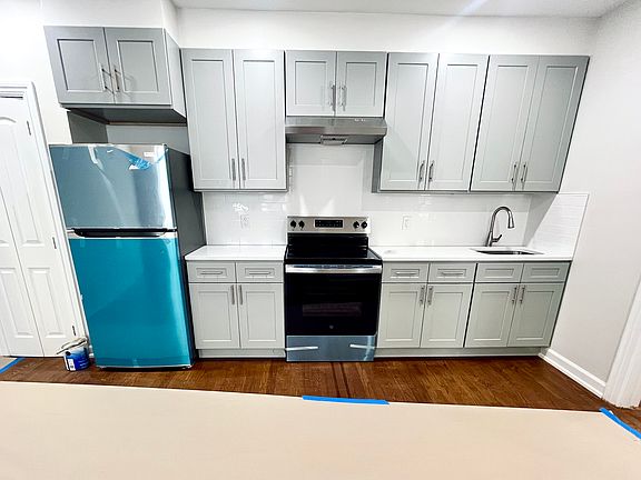 2nd image of 77-32 74th St #2A