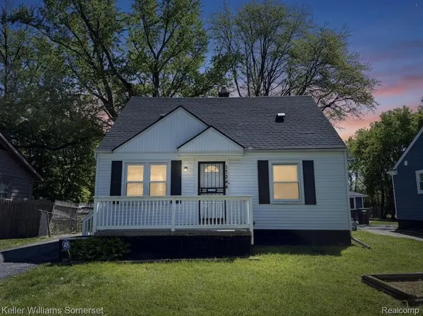 17344 Salem St, Detroit, MI 48219