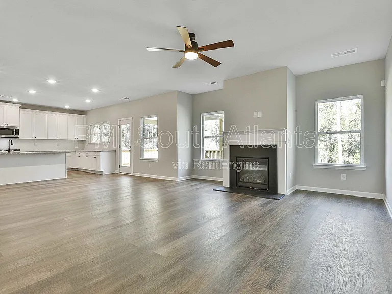 10 Singletree Ln — Photo 10