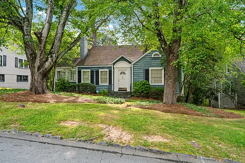 2867 Lookout Pl NE Photo 1