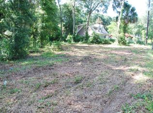 16 Blythewood Rd, Beaufort, SC 29907