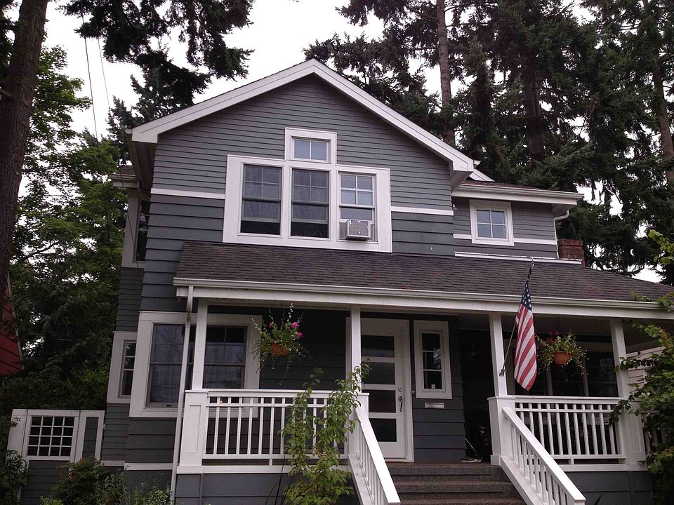 2nd image of 6833 34th Ave NE