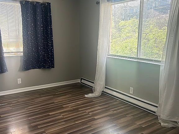 4th image of 550 Harding Pl APT F107