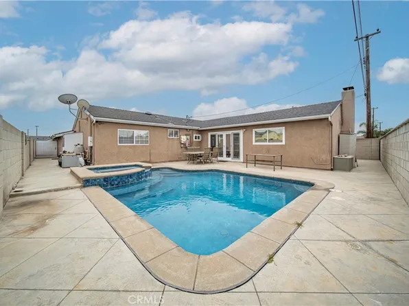 6609 Yosemite Dr, Buena Park, CA 90620