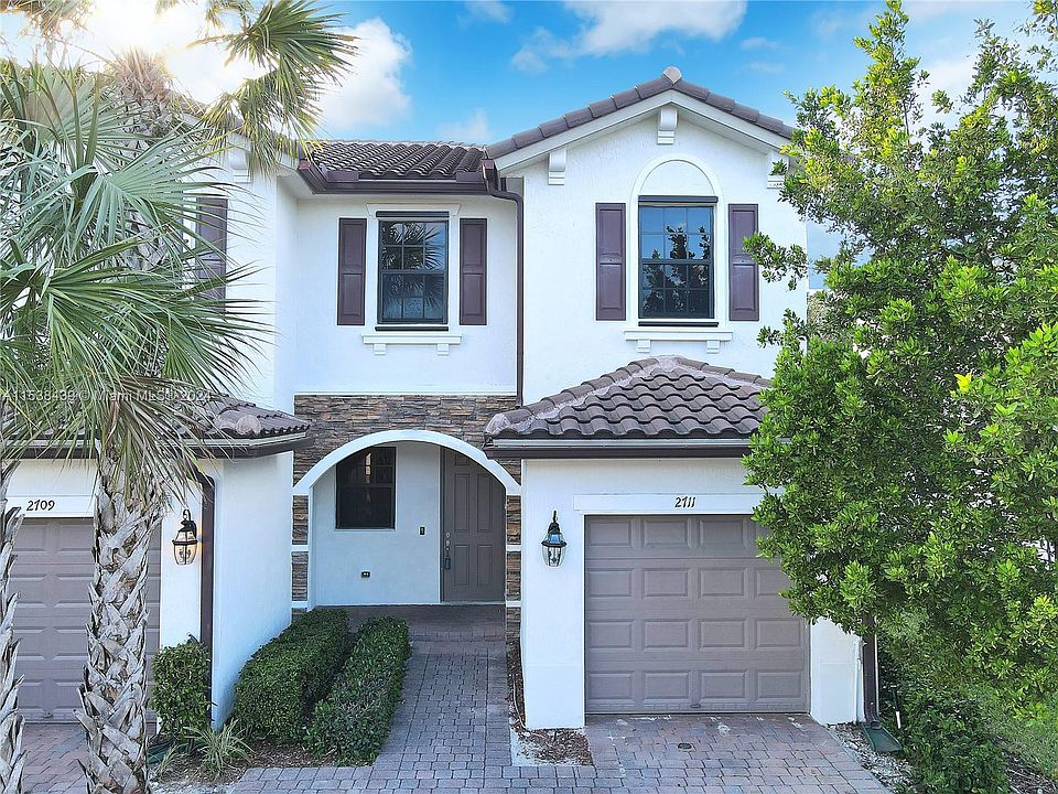 1st image of 2711 NW 55th Ave #2711