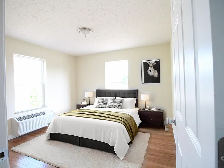 6301 W Kilgore Ave #6 — Photo 2