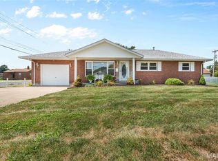 4017 Maryville Rd, Granite City, IL 62040