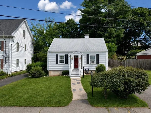 12 Dean Ave, Westwood, MA 02090