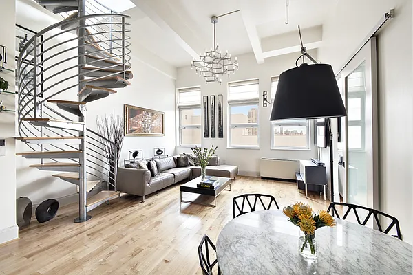 Sold by Stribling | media 11