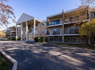 4351 Parklawn Ave APT 203-E, Minneapolis, MN 55435