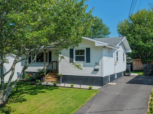 36 Common St, Sydney, NS B1P 3L1