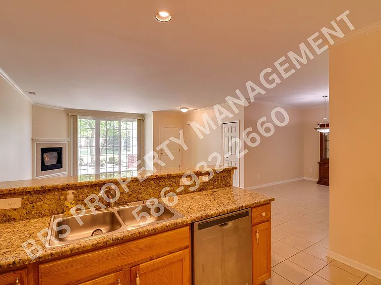 14389 Moravian Manor Cir — Photo 7