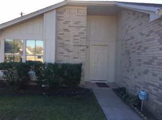 10915 Pigeonwood Dr, Houston, TX 77089