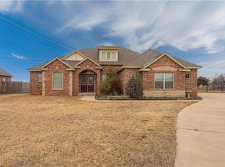 6313 Green Meadow Ln, Oklahoma City, OK 73132