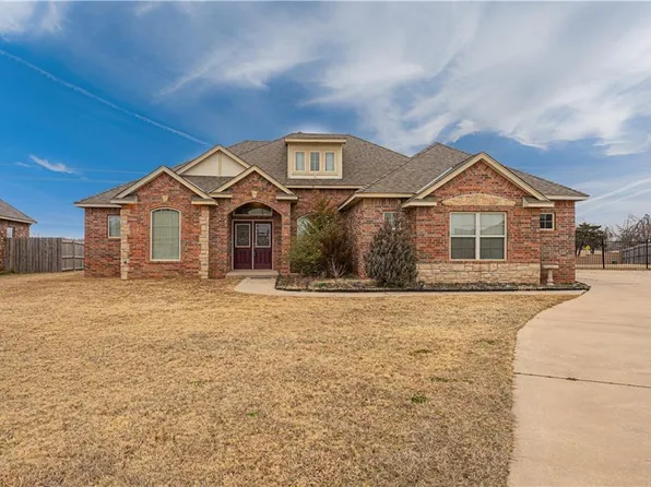 6313 Green Meadow Ln, Oklahoma City, OK 73132