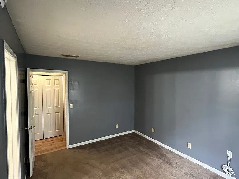 3670 Lacebark Dr — Photo 8