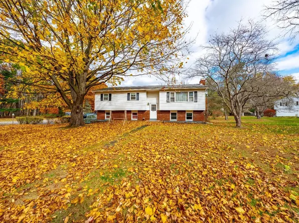 9 Cross Street, Kinderhook, NY 12106