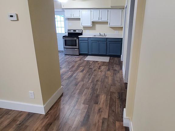 4th image of 12 Church St