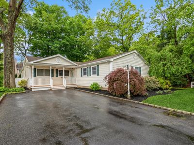 24 Victory Street, Ronkonkoma, NY, 11779