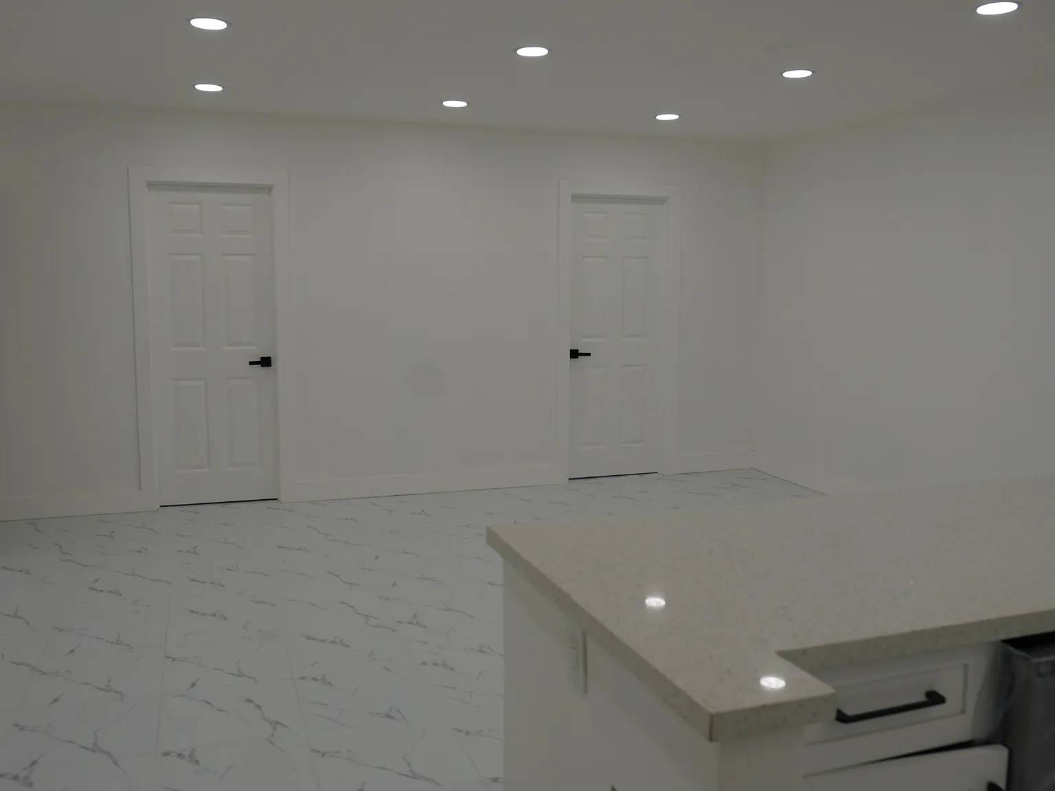 4 bed, 1500 sqft, $3,400 — Photo 4