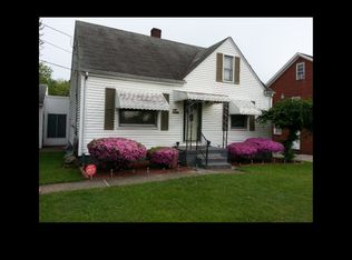 527 Coitsville Rd, Campbell, OH 44405