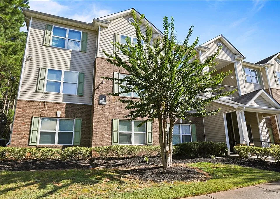 12203 Fairington Ridge Cir