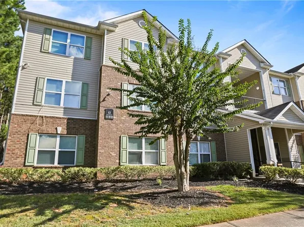 12203 Fairington Ridge Cir, Lithonia, GA 30038