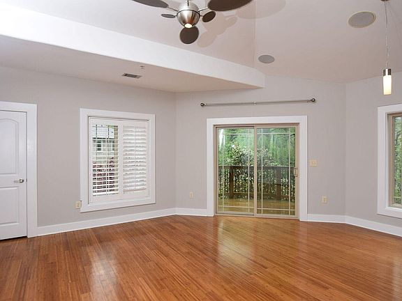 4th image of 350 Mohawk Dr Unit 406