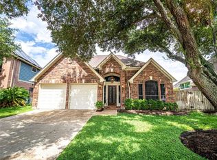 1230 Spinnaker Way, Sugar Land, TX 77498