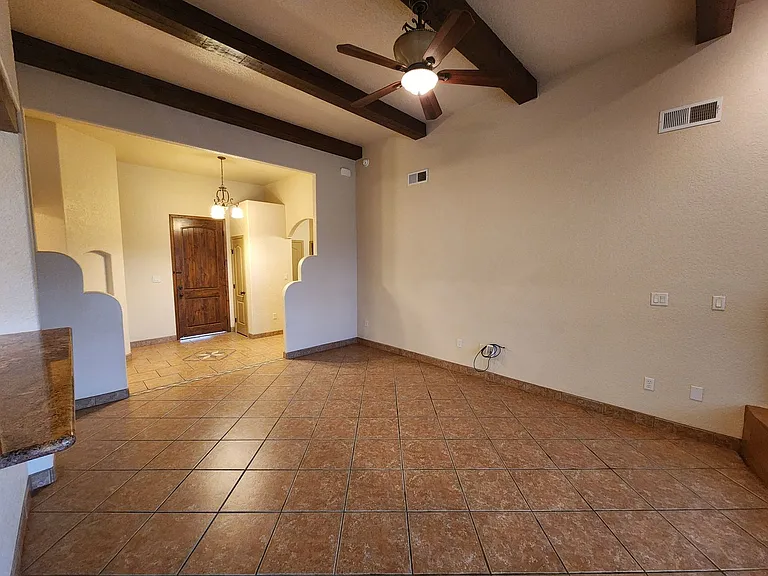 2105 San Patricio Loop — Photo 25