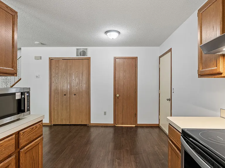 13317 Zenith Ln — Photo 9
