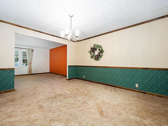 4th image of 2905 Scenic Dr
